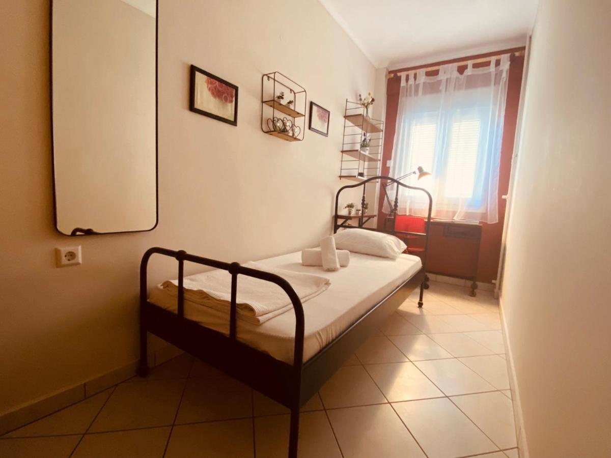 The Student'S Home كافالا المظهر الخارجي الصورة